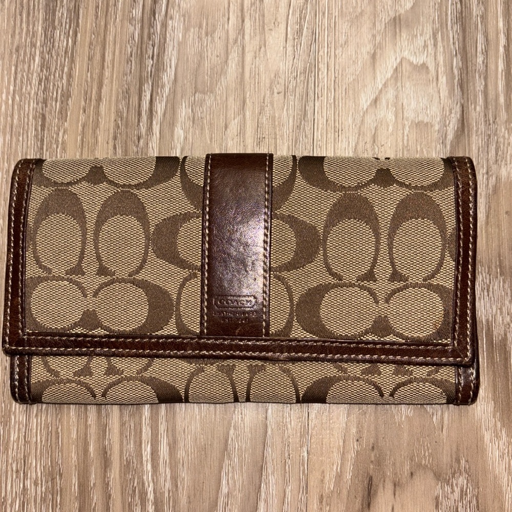 COACH wallet